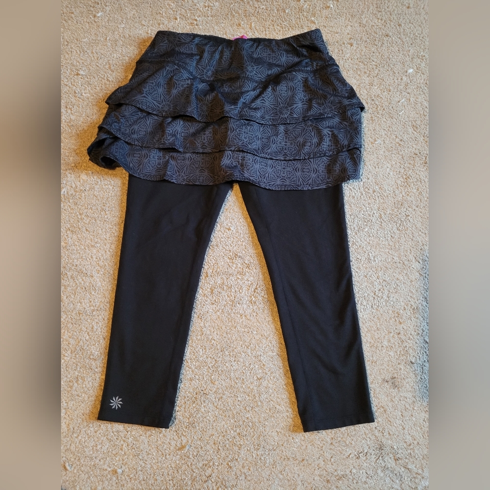 Athleta skirted legging size XS